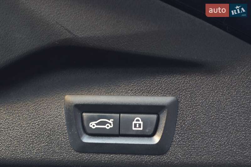 Внедорожник / Кроссовер BMW X5 2019 в Одессе