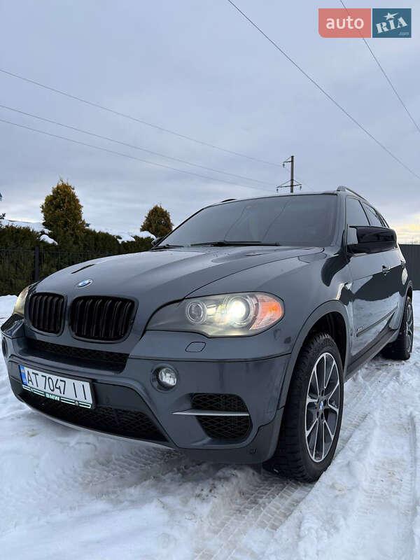 Внедорожник / Кроссовер BMW X5 2010 в Долине