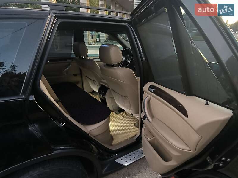 Внедорожник / Кроссовер BMW X5 2002 в Борщеве