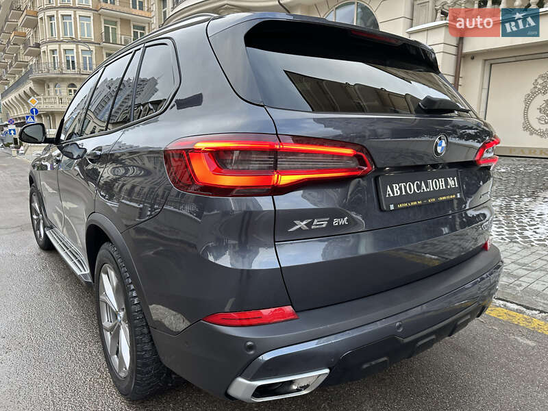 Внедорожник / Кроссовер BMW X5 2018 в Киеве