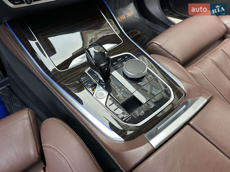 Внедорожник / Кроссовер BMW X5 2018 в Киеве