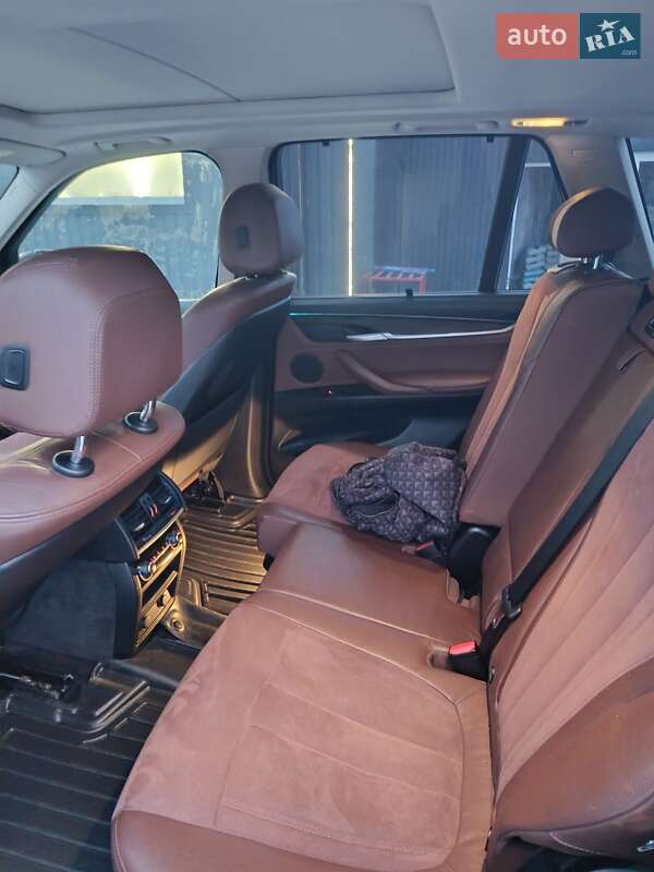 Внедорожник / Кроссовер BMW X5 2014 в Яворове