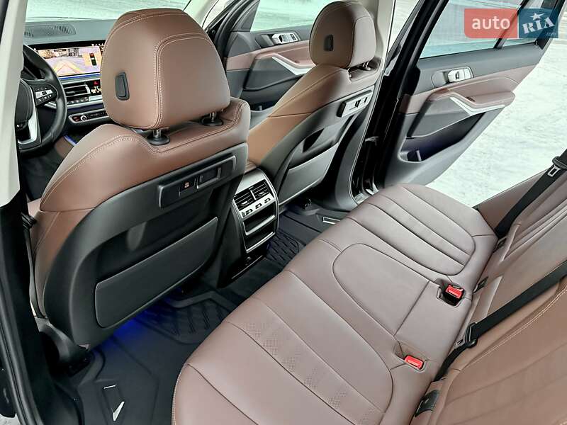 Внедорожник / Кроссовер BMW X5 2022 в Киеве