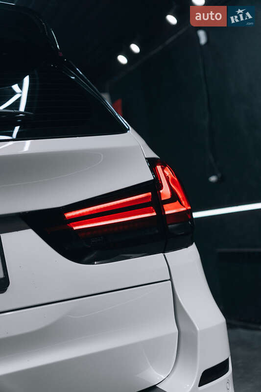 Позашляховик / Кросовер BMW X5 2017 в Києві фото 6 Позашляховик / Кросовер BMW X5 2017 в Києві