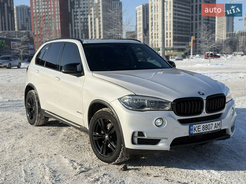 Внедорожник / Кроссовер BMW X5 2014 в Киеве