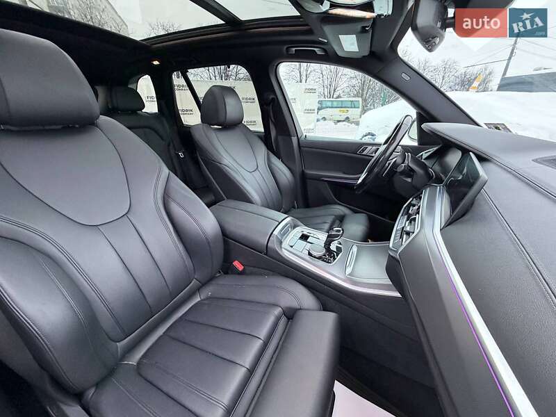 Внедорожник / Кроссовер BMW X5 2018 в Луцке