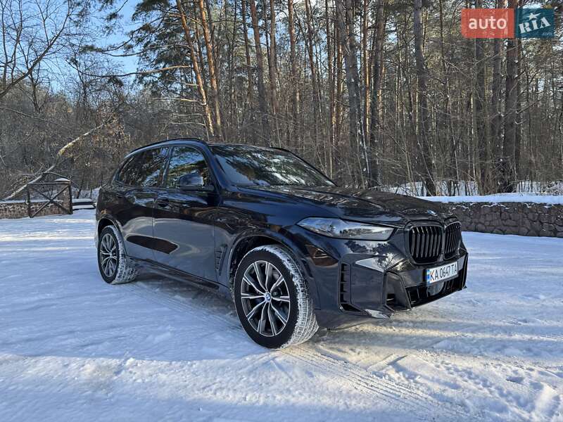 Внедорожник / Кроссовер BMW X5 2024 в Киеве