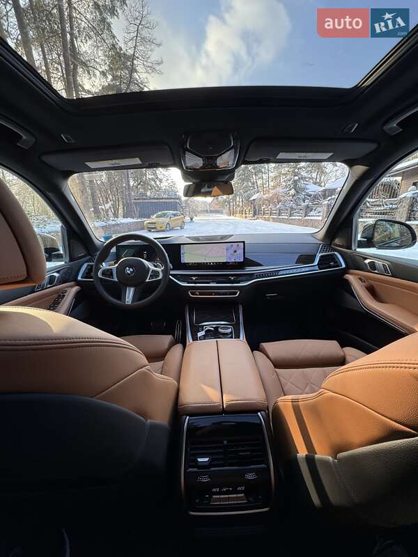 Внедорожник / Кроссовер BMW X5 2024 в Киеве