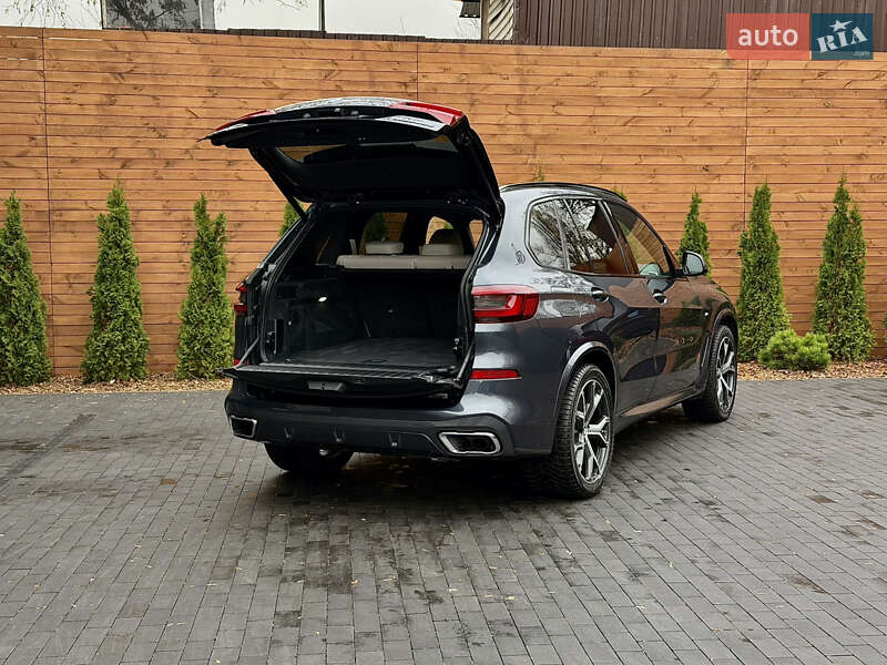 Внедорожник / Кроссовер BMW X5 2022 в Киеве