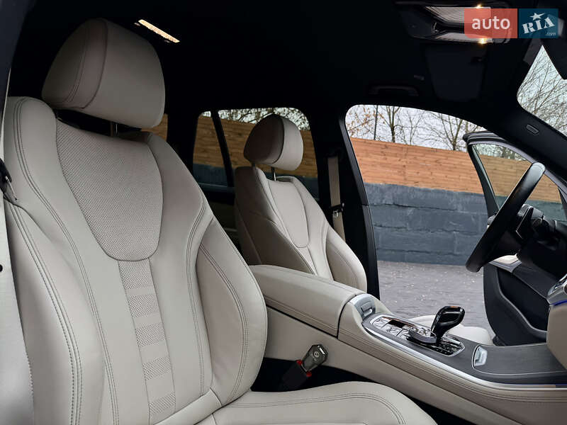 Внедорожник / Кроссовер BMW X5 2022 в Киеве