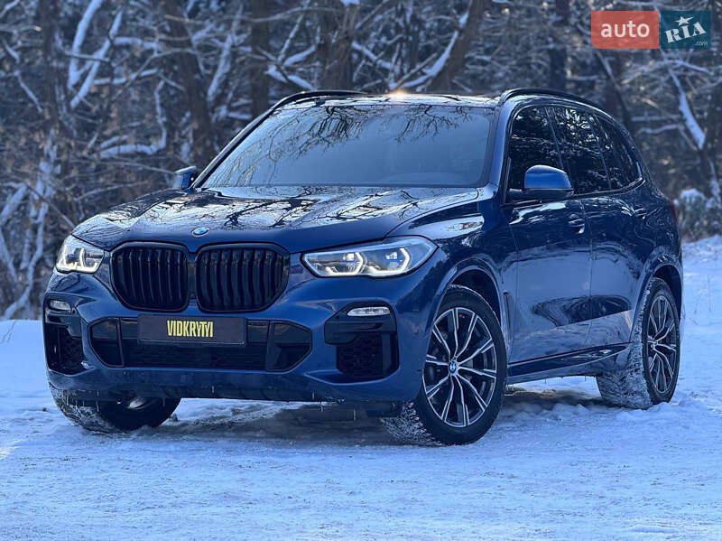 Внедорожник / Кроссовер BMW X5 2022 в Киеве