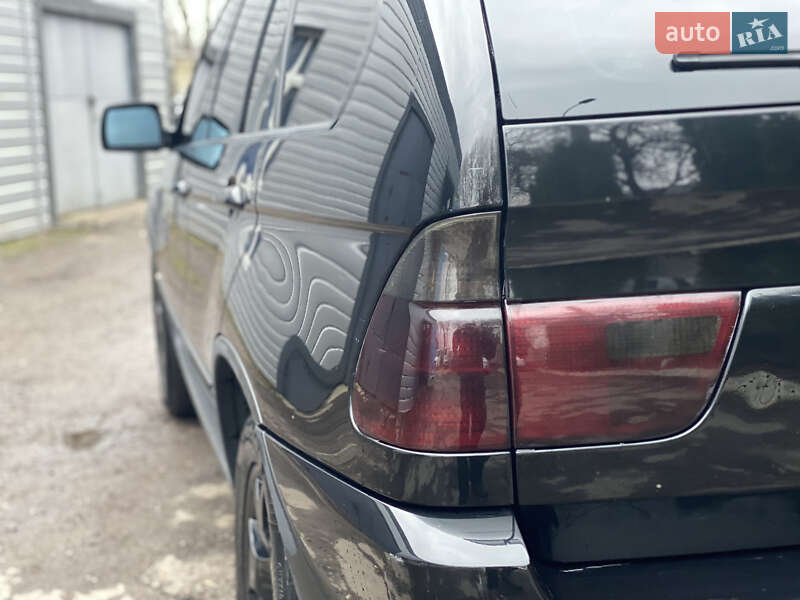 Внедорожник / Кроссовер BMW X5 2002 в Ровно