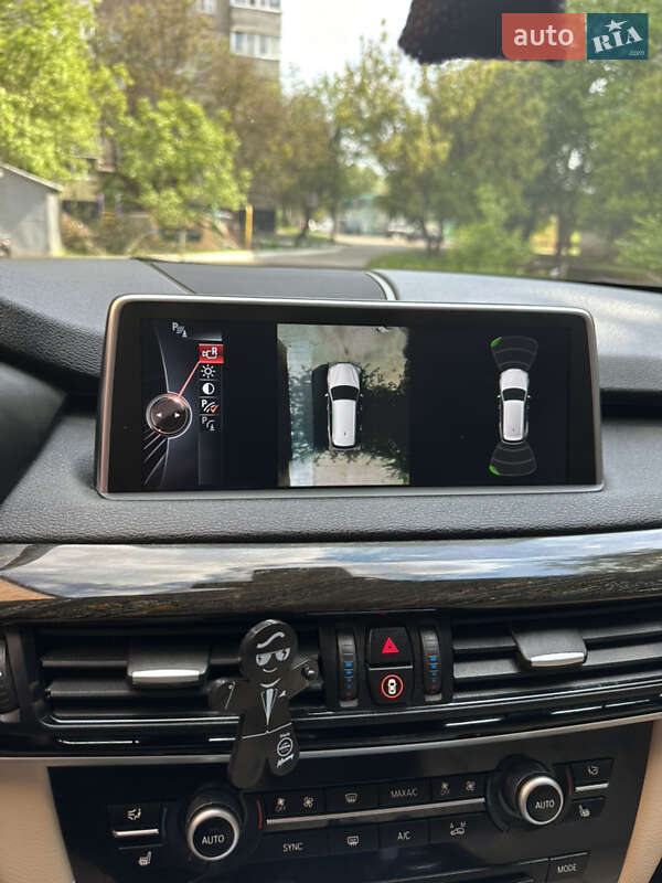 Внедорожник / Кроссовер BMW X5 2014 в Кропивницком