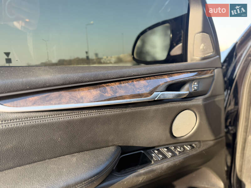 Внедорожник / Кроссовер BMW X5 2015 в Виннице