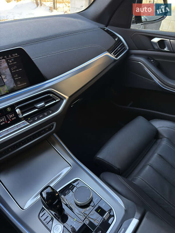 Внедорожник / Кроссовер BMW X5 2022 в Львове