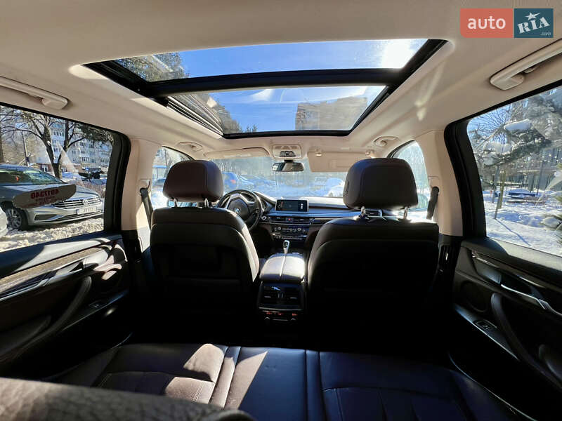 Внедорожник / Кроссовер BMW X5 2014 в Львове