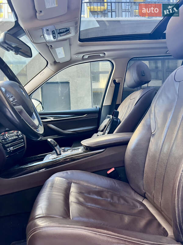 Внедорожник / Кроссовер BMW X5 2014 в Львове