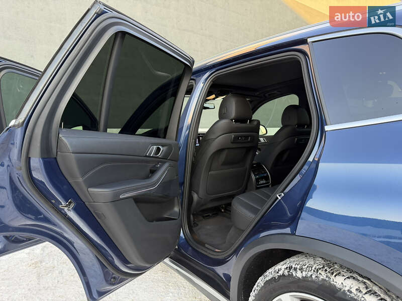 Внедорожник / Кроссовер BMW X5 2018 в Тернополе