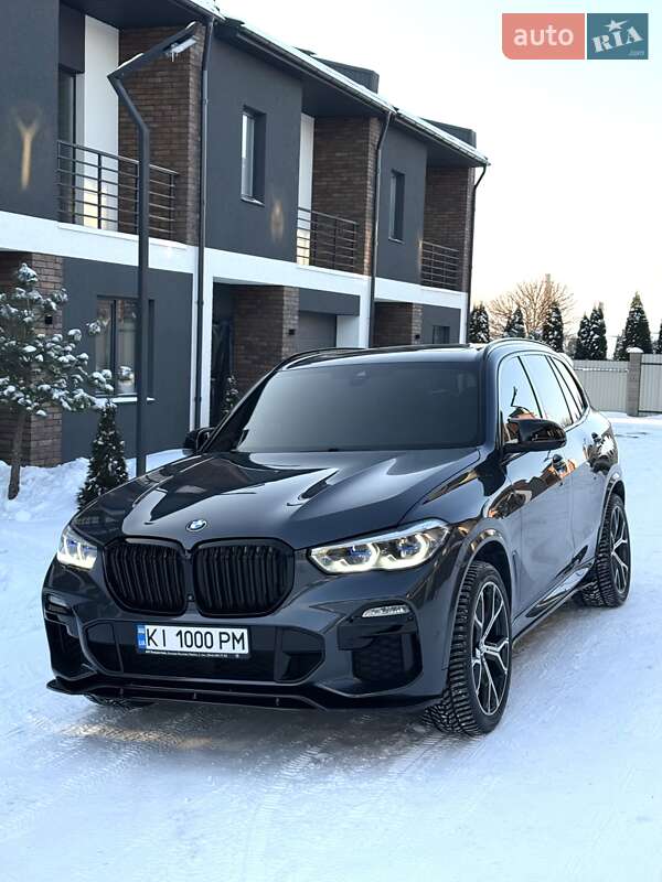 Внедорожник / Кроссовер BMW X5 2019 в Черновцах