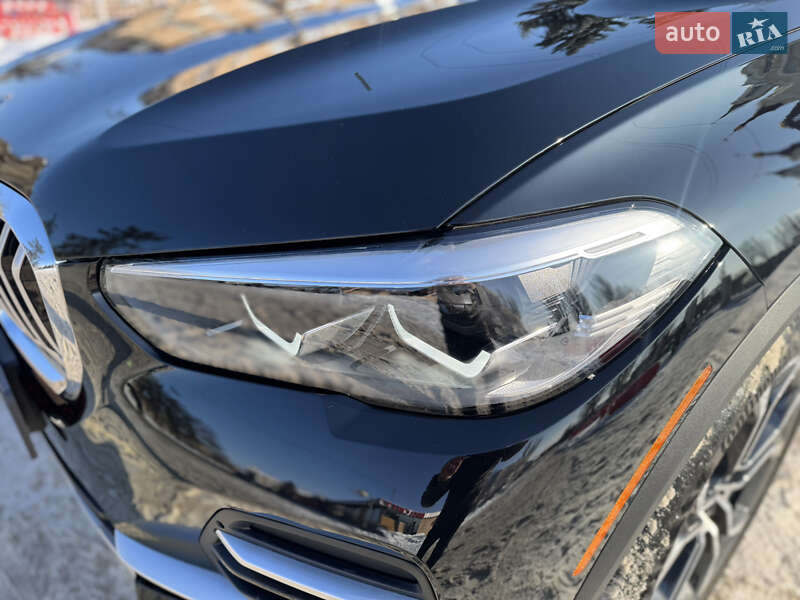 Внедорожник / Кроссовер BMW X5 2023 в Запорожье