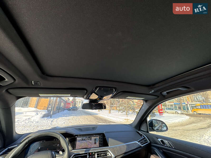 Внедорожник / Кроссовер BMW X5 2023 в Запорожье