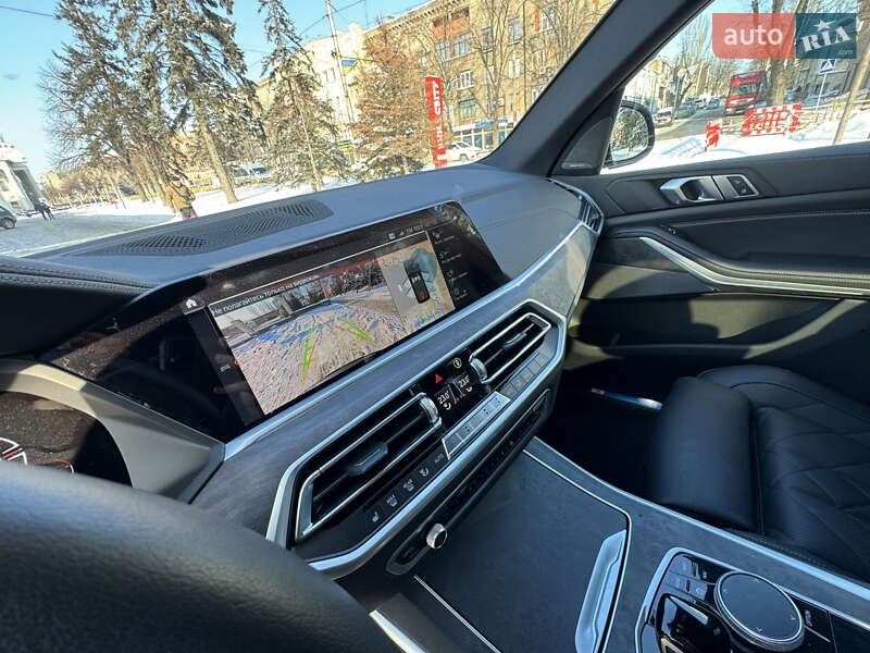 Внедорожник / Кроссовер BMW X5 2023 в Запорожье