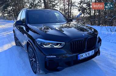 Внедорожник / Кроссовер BMW X5 2018 в Ровно