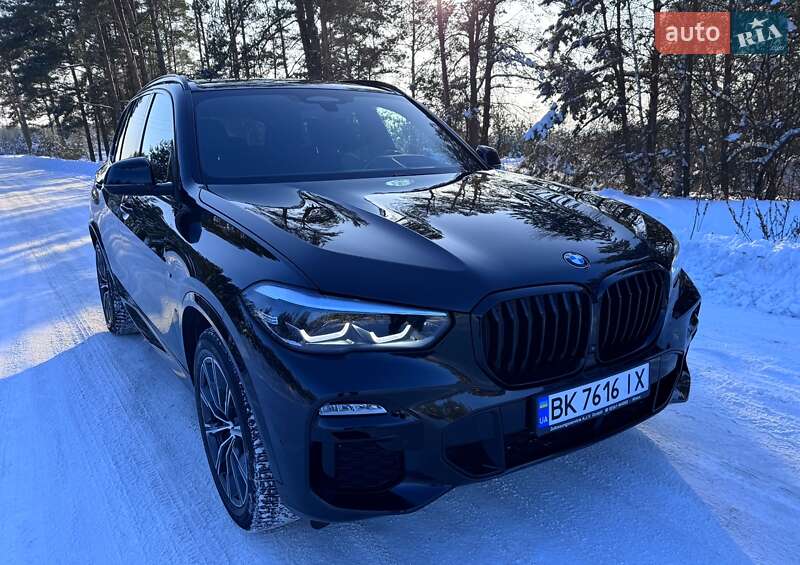 Внедорожник / Кроссовер BMW X5 2018 в Ровно