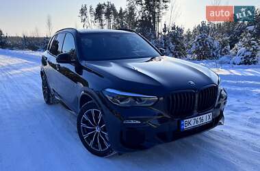 Внедорожник / Кроссовер BMW X5 2018 в Ровно