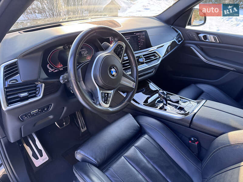 Внедорожник / Кроссовер BMW X5 2018 в Ровно