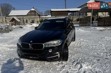 Внедорожник / Кроссовер BMW X5 2015 в Черновцах
