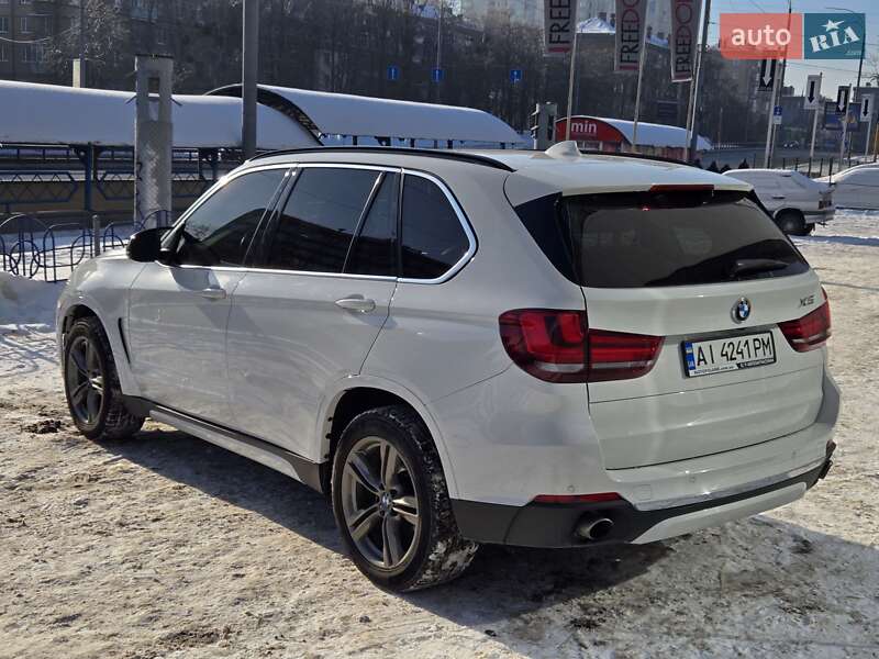 Внедорожник / Кроссовер BMW X5 2016 в Киеве