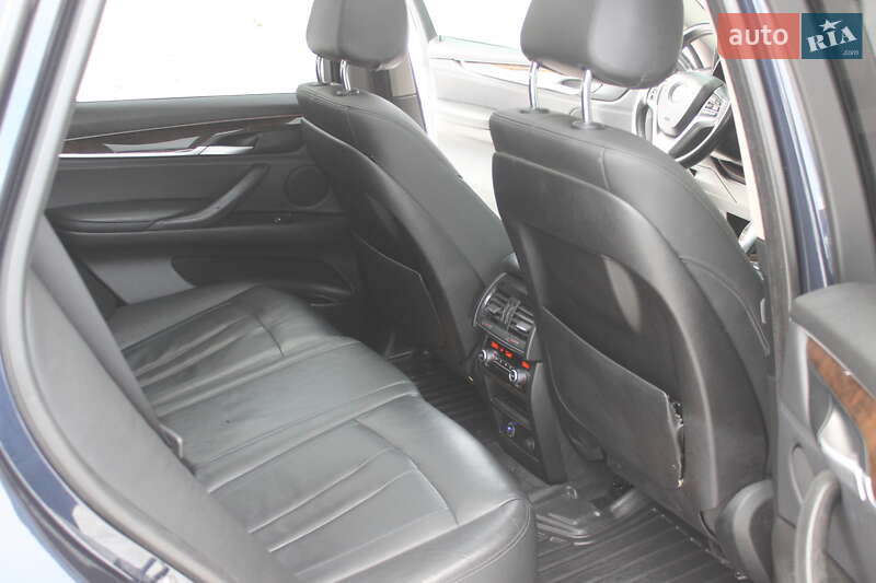 Внедорожник / Кроссовер BMW X5 2015 в Днепре