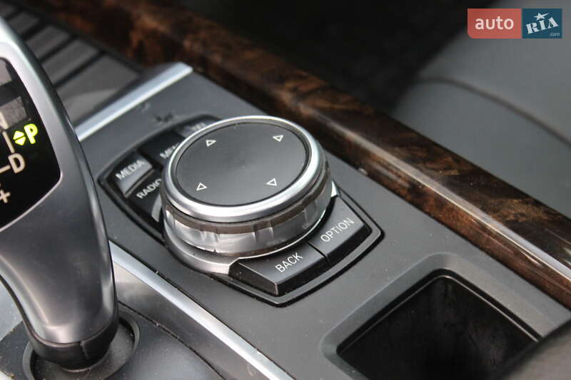 Внедорожник / Кроссовер BMW X5 2015 в Днепре