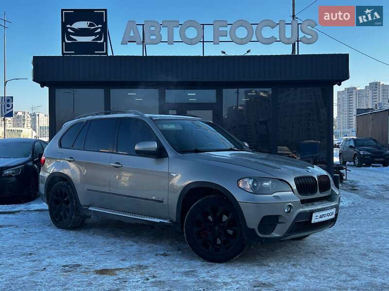 Внедорожник / Кроссовер BMW X5 2010 в Киеве