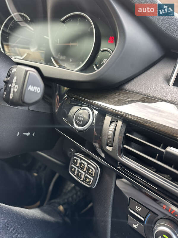 Внедорожник / Кроссовер BMW X5 2017 в Львове