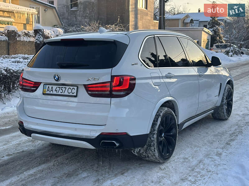 Внедорожник / Кроссовер BMW X5 2017 в Киеве