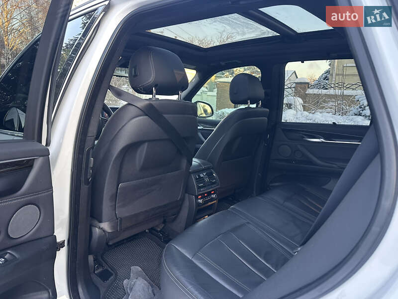 Внедорожник / Кроссовер BMW X5 2017 в Киеве