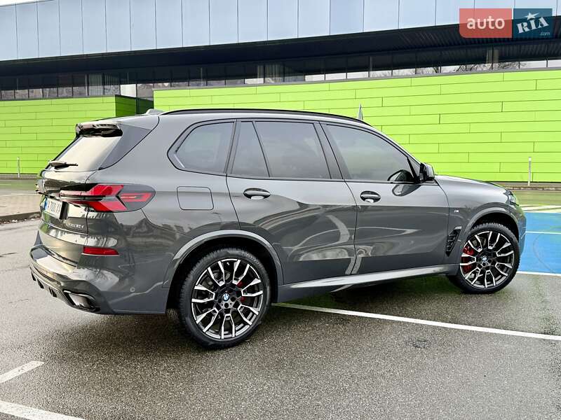 Внедорожник / Кроссовер BMW X5 2024 в Киеве