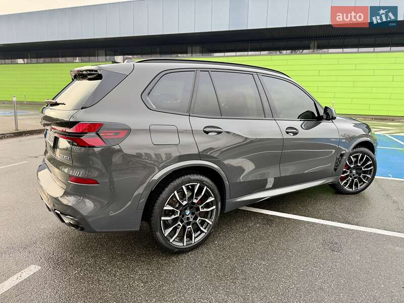 Внедорожник / Кроссовер BMW X5 2024 в Киеве