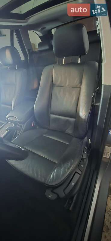 Внедорожник / Кроссовер BMW X5 2005 в Новом Роздоле