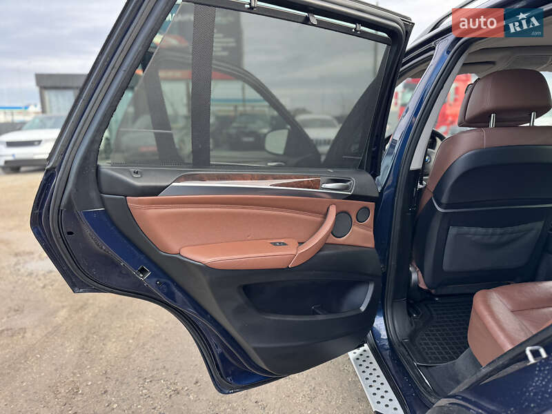 Внедорожник / Кроссовер BMW X5 2012 в Тернополе