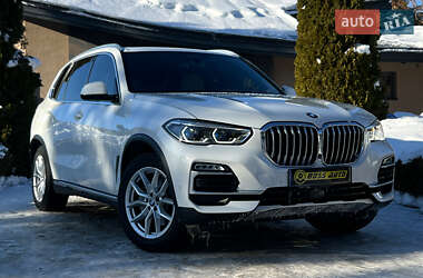 Позашляховик / Кросовер BMW X5 2018 в Львові