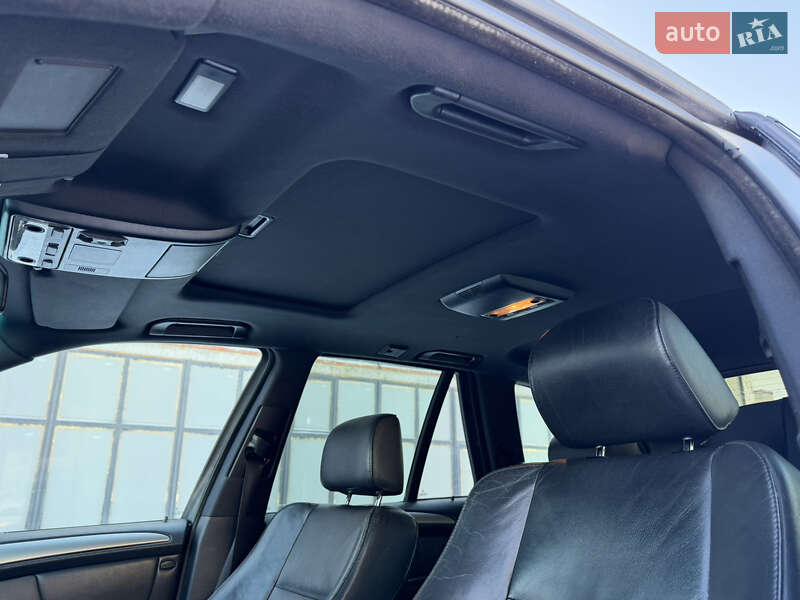 Внедорожник / Кроссовер BMW X5 2002 в Ровно