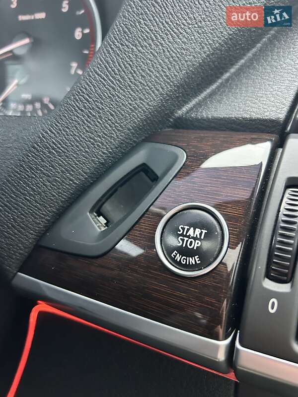 Внедорожник / Кроссовер BMW X5 2011 в Сумах