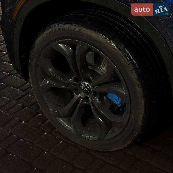 Внедорожник / Кроссовер BMW X5 2015 в Днепре