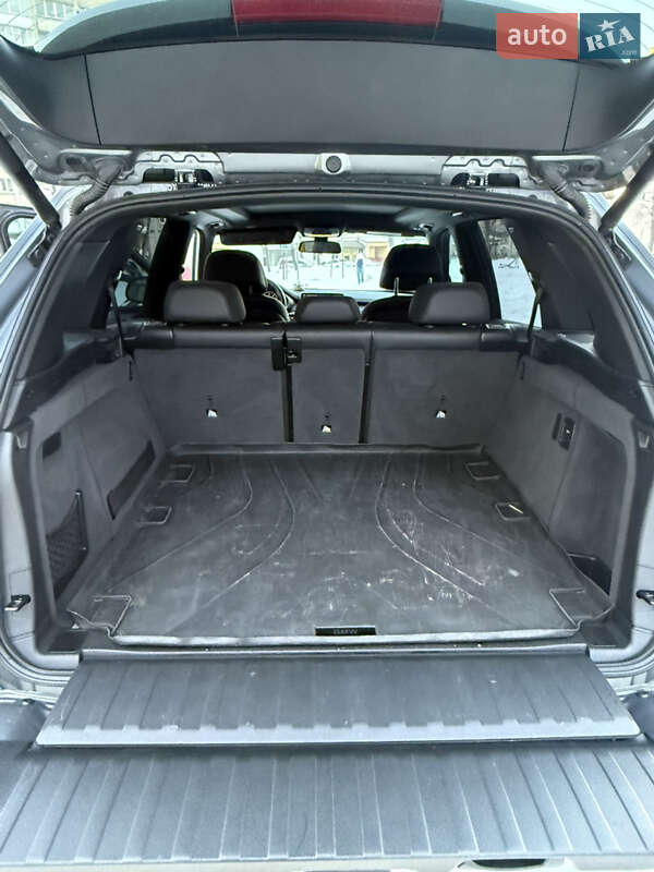 Внедорожник / Кроссовер BMW X5 2017 в Новояворовске