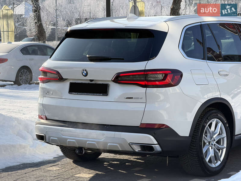 Внедорожник / Кроссовер BMW X5 2023 в Ужгороде