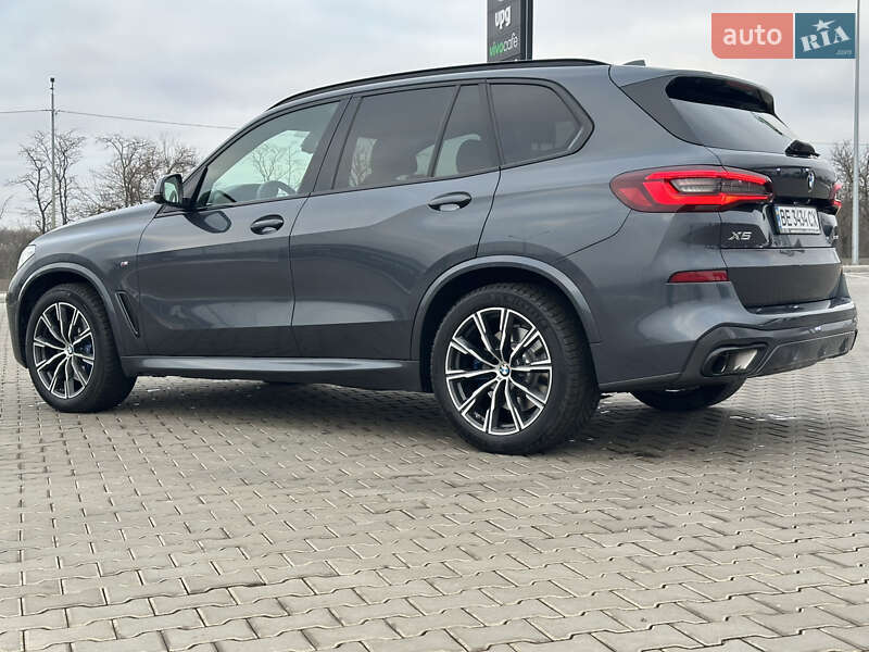 Внедорожник / Кроссовер BMW X5 2020 в Николаеве