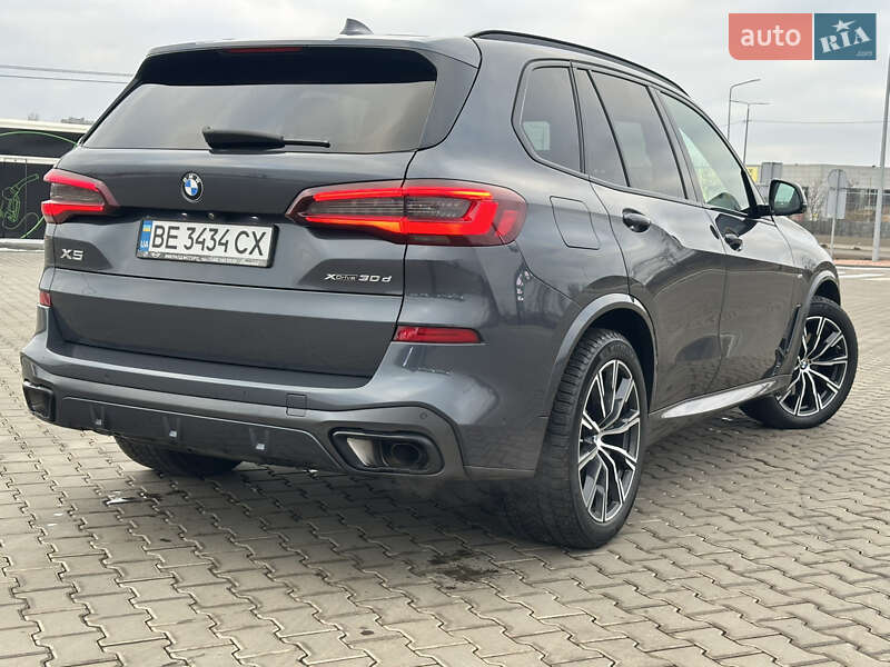 Внедорожник / Кроссовер BMW X5 2020 в Николаеве